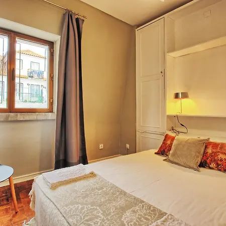 Sao Pedro 30 Guests Лиссабон