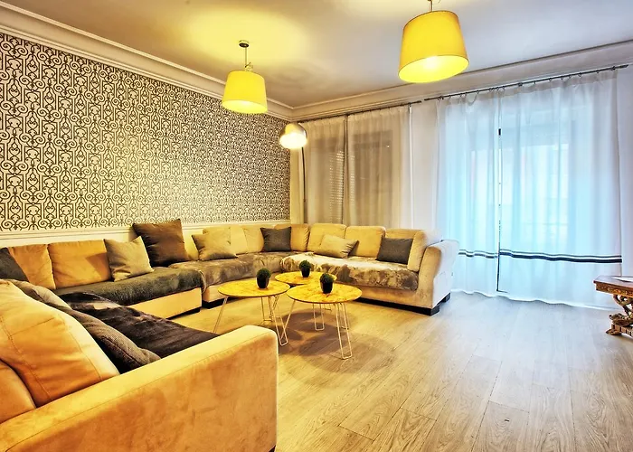 Sao Pedro 30 Guests *