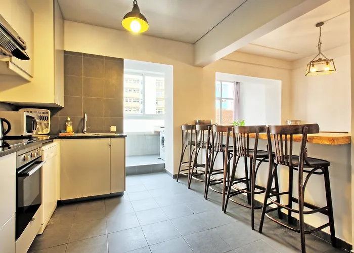 Sao Pedro 30 Guests 아파트 *