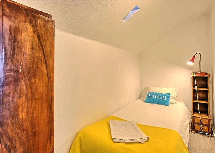 Sao Pedro 30 Guests 리스본