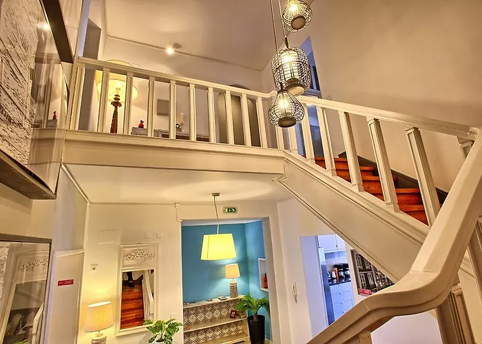 Sao Pedro 30 Guests 아파트