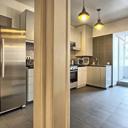 Apartment Sao Pedro 30 Guests Lissabon